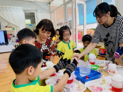 Hoạt động hội giảng chào mừng ngày Nhà giáo Việt Nam