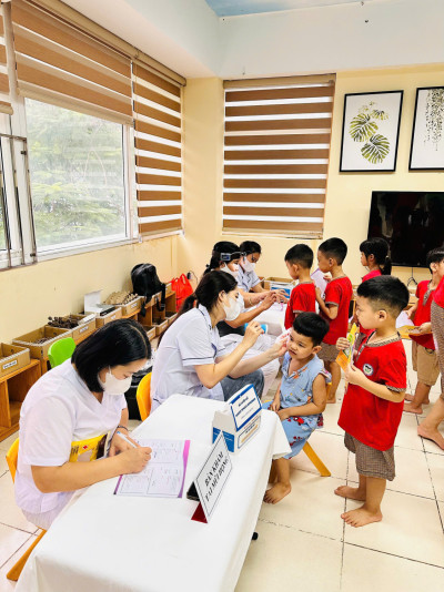 TRƯỜNG MẦM NON PHÚ LA - KHÁM SỨC KHỎE ĐỊNH KỲ CHO HỌC SINH NĂM HỌC 2025 - 2026