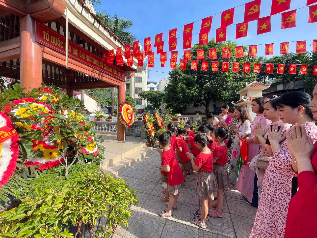 KỶ NIỆM 78  NĂM NGÀY THƯƠNG BINH LIỆT SỸ 27/7/2023 CỦA CÔ TRÒ TRƯỜNG MẦM NON PHÚ LA