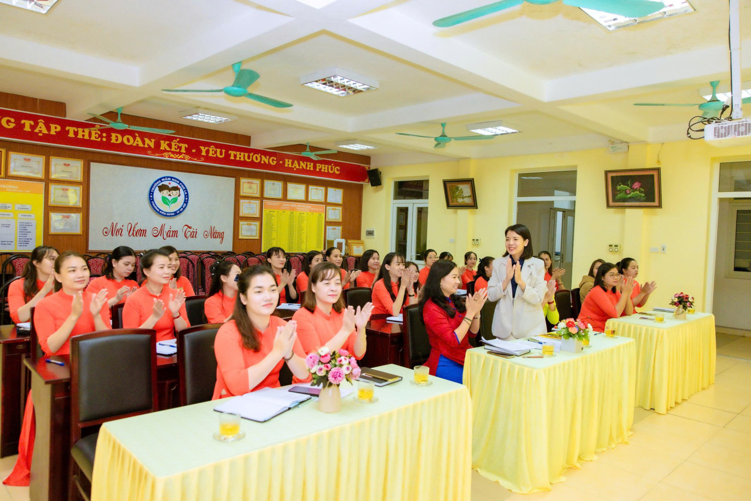 🌸 CHI BỘ TRƯỜNG MẦM NON PHÚ LA TỔNG KẾT CÔNG TÁC ĐẢNG NĂM 2025 🌸